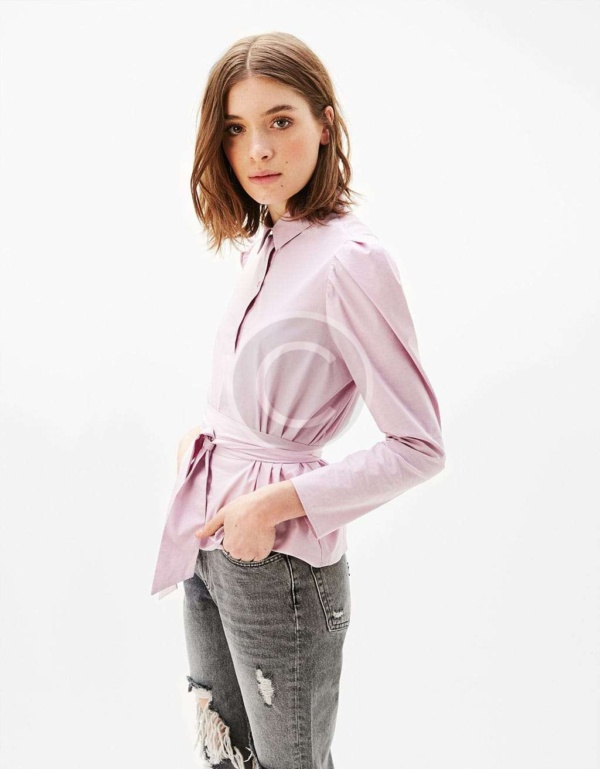 Shirt With Puffy Sleeves and Bow at the Waist – Image 3