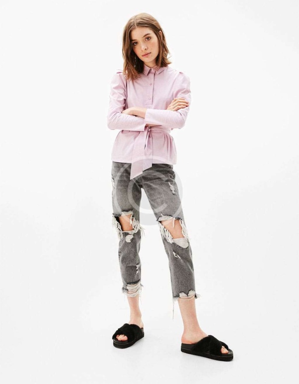 Shirt With Puffy Sleeves and Bow at the Waist – Image 4